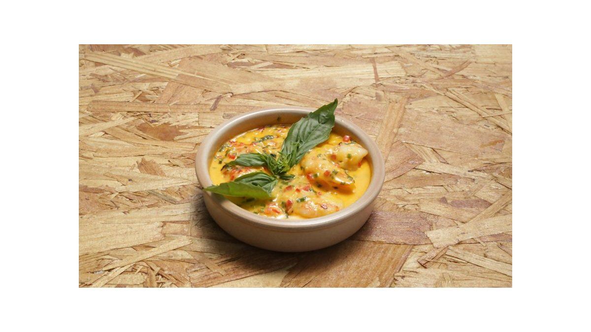 Coctel de Pollo y Camarones al coco – Alexander