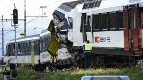 TV Suiza: 44 lesionados en colisión de trenes