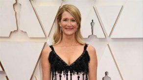 Laura Dern anuncia la muerte de su pez de colores