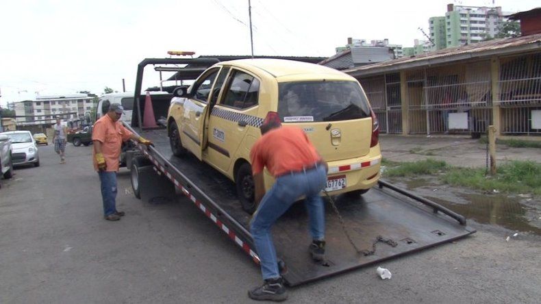 No se ha fijado un costo regulado, ATTT sobre traslado de autos en grúa