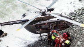 Reanudan búsqueda de cuerpos de accidente de bus que dejó 48 muertos en Perú