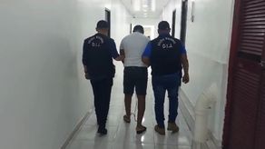 La Policía Nacional aprehende al sujeto en la mañana de hoy La Policía Nacional aprehende al sujeto en la mañana de hoy