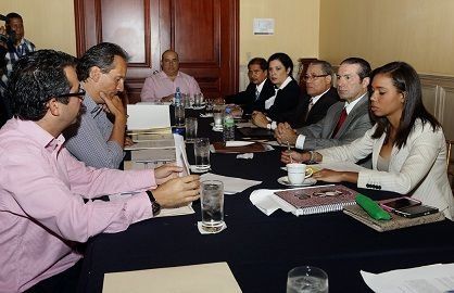 Henríquez exigió a Mi Bus reducir frecuencia del Metro Bus a 15 minutos