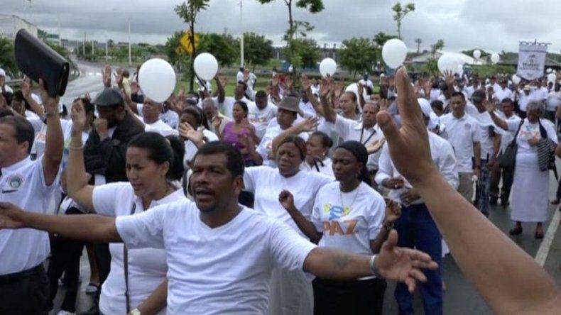 Yo soy la paz, claman durante marcha en la provincia de Colón
