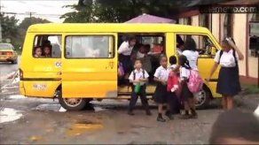 Piden regular tránsito de equipo pesado en Villa Lobos Piden regular tránsito de equipo pesado en Villa Lobos