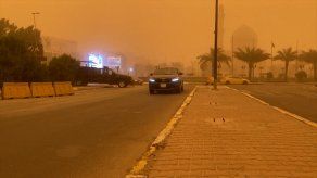 Tormenta tiñe Irak de naranja