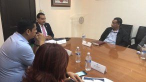Ministro recibe a trabajadores de proyecto minero tras fallo de la CSJ Ministro recibe a trabajadores de proyecto minero tras fallo de la CSJ