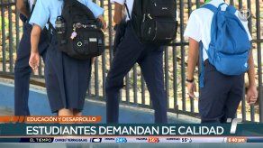 Estudiantes demandan educación de calidad