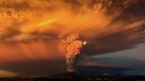Alerta roja en Chile por erupción de volcán