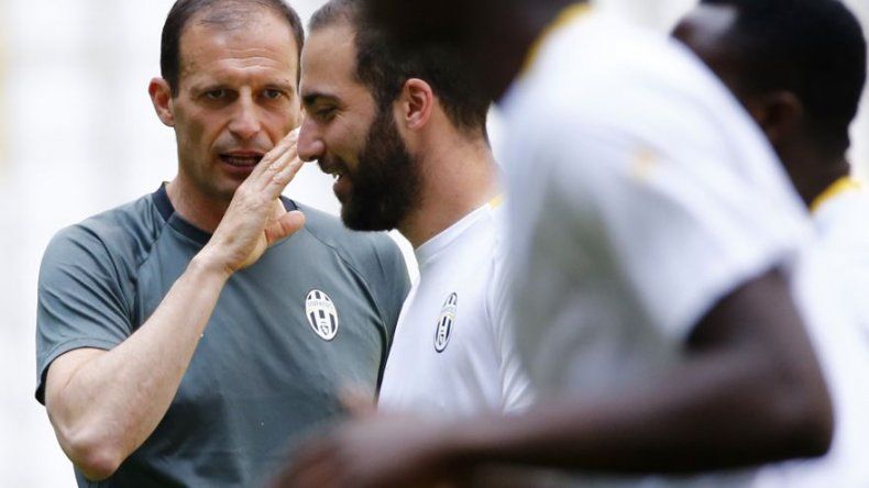 Higuaín no tiene nada que demostrar, dice Allegri
