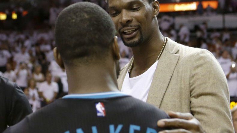 NBA: Bosh falla el examen físico para su reingreso al Miami Heat