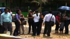 Docentes de escuela en Arraiján indignados por falta de sanitarios