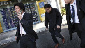 Repunte en bolsas mundiales opacado por el caso Madoff