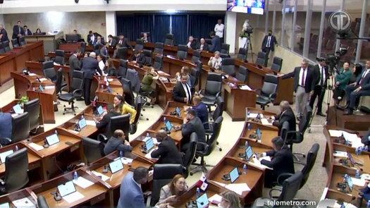 Suspenden debate del proyecto de bioetanol en la Asamblea