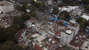 Suman 318 los muertos por sismo de 7