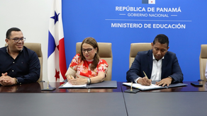 Libreta Digital: MEDUCA y AIG implementan un nuevo proyecto Libreta Digital: MEDUCA y AIG implementan un nuevo proyecto