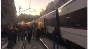 Un muerto y 95 heridos en un accidente ferroviario en Barcelona