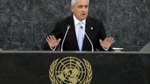 Pérez Molina instala comisión que reformará política antidrogas de Guatemala