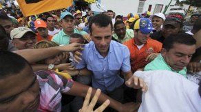 Venezuela: Candidato opositor reta a Chávez a debatir