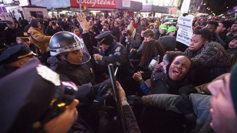 Protestas en todo EEUU por violencia policial