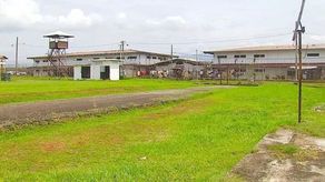 Los dos privados de libertad mantenía condenas de 80 y 92 meses de prisión por el delito contra la seguridad colectiva.