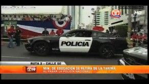 Ministra Molinar no se retiró porque la PN desfilara sin seguir el orden, Crespo