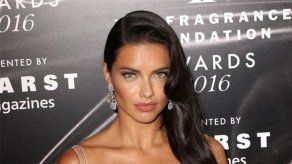 Adriana Lima se siente como en casa en Miami