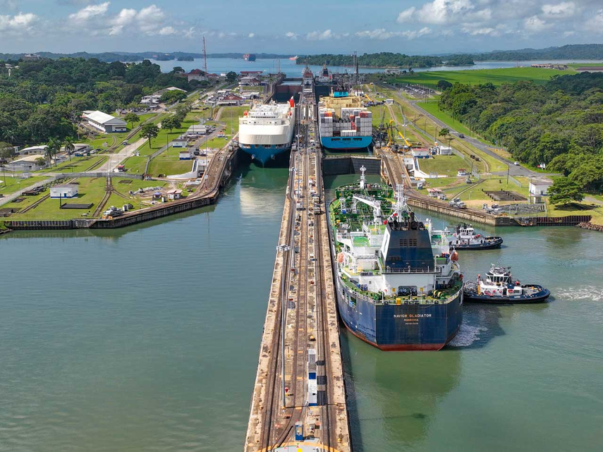 Canal de Panamá aplica nueva reducción al tránsito de buques