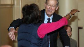 Candidatos demócratas blancos encaran el tema del racismo