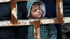 Permiten evacuación de casos humanitarios en Aleppo