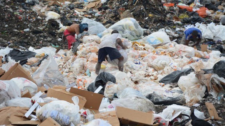 Autoridades detectan mal manejo de la basura en Cerro Patacón por empresa encargada