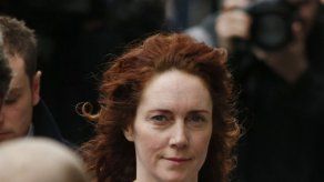 Brooks inocente en 1 de 5 cargos