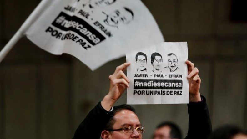 Ecuador: 2 cuerpos más podrían ser de secuestrados por FARC