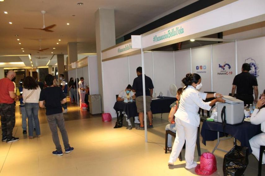 El Minsa detalló que estas jornadas de inoculación en los centros comerciales se realizan a través de la modalidad de &nbsp;barrido desde los 12 de años de edad