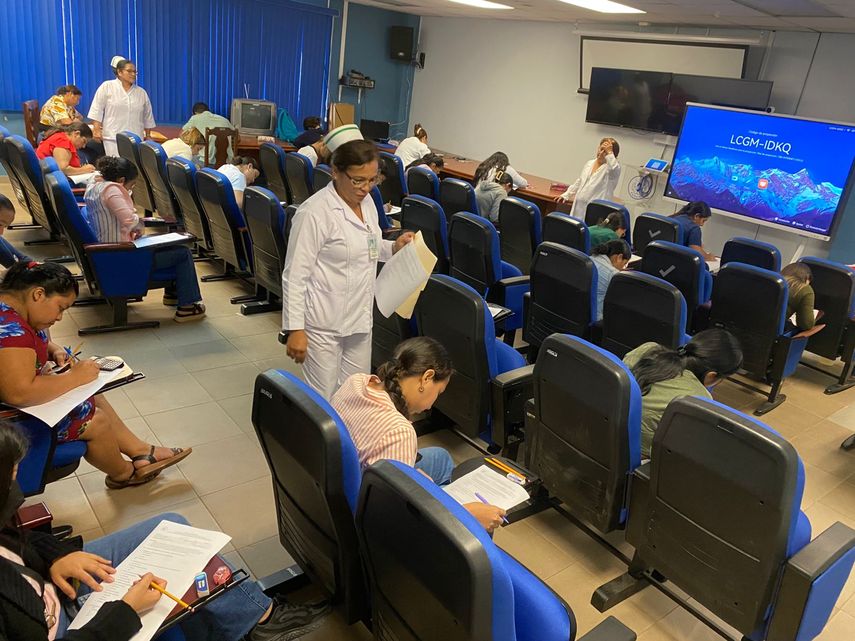 La mayor afluencia de aspirantes a enfermería se registró en la ciudad de Panamá. La mayor afluencia de aspirantes a enfermería se registró en la ciudad de Panamá.