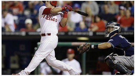 Panameño Carlos Ruiz guía a los Filis a victoria 10-5 sobre Padres