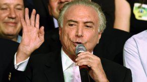 Temer niega que vaya a renunciar y afirma que probará su inocencia