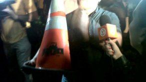 Conos del MOP fueron usados en bloqueo contra La Prensa