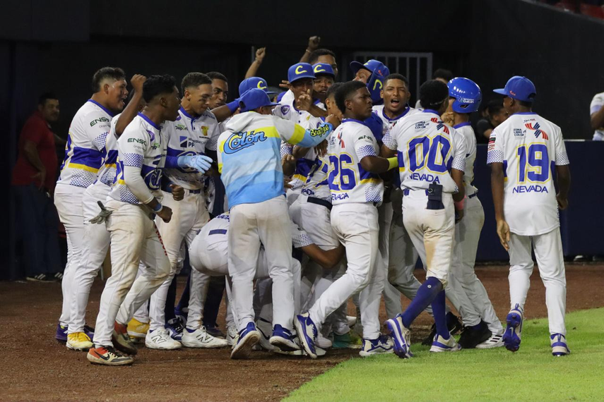 Béisbol Juvenil 2025: Partidos para el viernes 17 de enero.