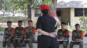 Antes, las mujeres indias podían servir solo entre 10 y 14 años.