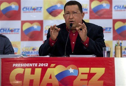 Chávez dice que está libre del cáncer