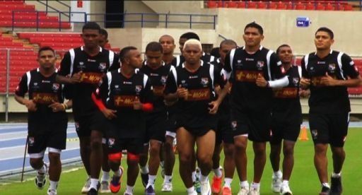 Panamá comienza preparación para medirse a Uruguay