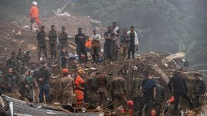 La ciudad llevaba a cabo este domingo lo que llamó una megaoperación de limpieza, con la ayuda de 370 trabajadores enviados como refuerzos desde las vecinas Río de Janeiro y Niteroi.