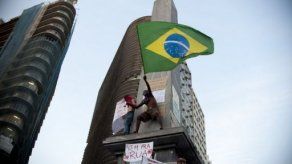 Mujer muere de paro cardíaco y eleva a 2 balance de muertos en protestas