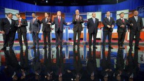 Republicanos debaten por cuarta vez
