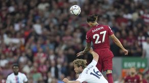 Núñez disputaba su primer partido oficial como titular con Liverpool.