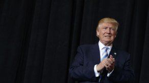 Donald Trump todavía navega con apoyo de supremacistas
