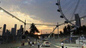Hamilton dice que la clasifación será vital en Singapur