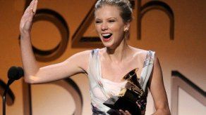 Confabulación en redes para que Swift de concierto para sordos