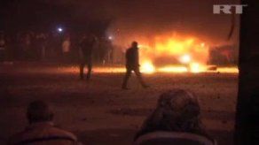 Al Azhar pide a Mursi que suspenda el decreto que blindó sus poderes